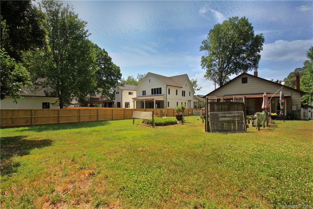 1905 Mecklenburg Avenue Charlotte NC 28205