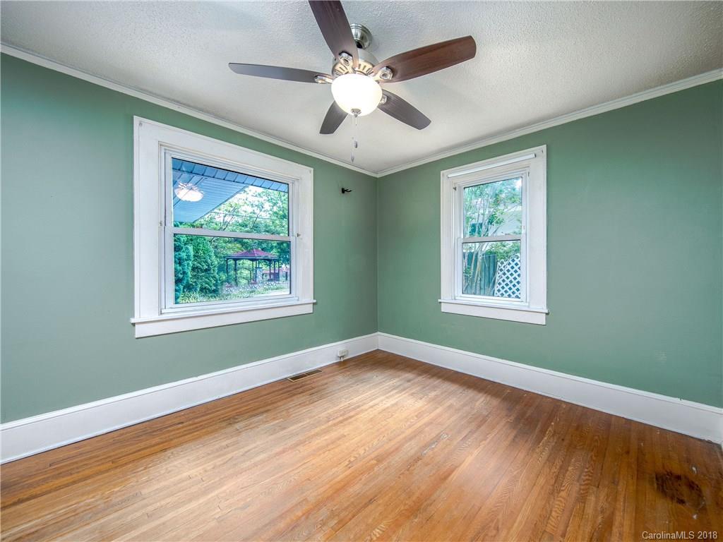 72 Vandalia Avenue Asheville NC 28806