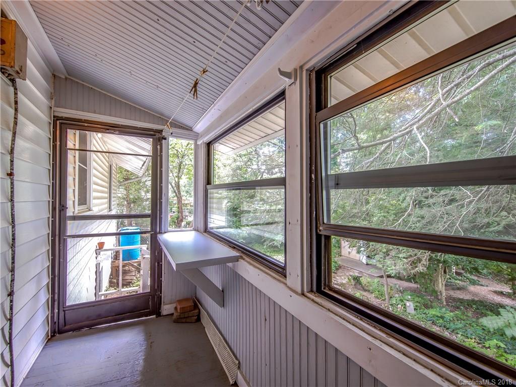 72 Vandalia Avenue Asheville NC 28806