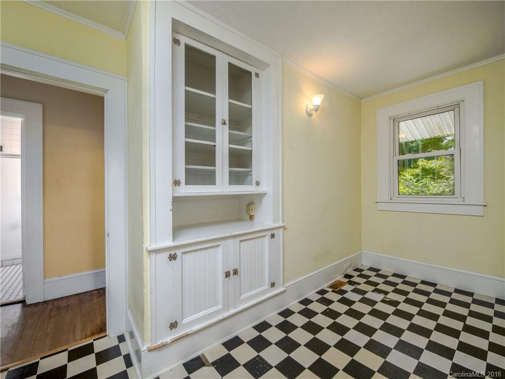 72 Vandalia Avenue Asheville NC 28806