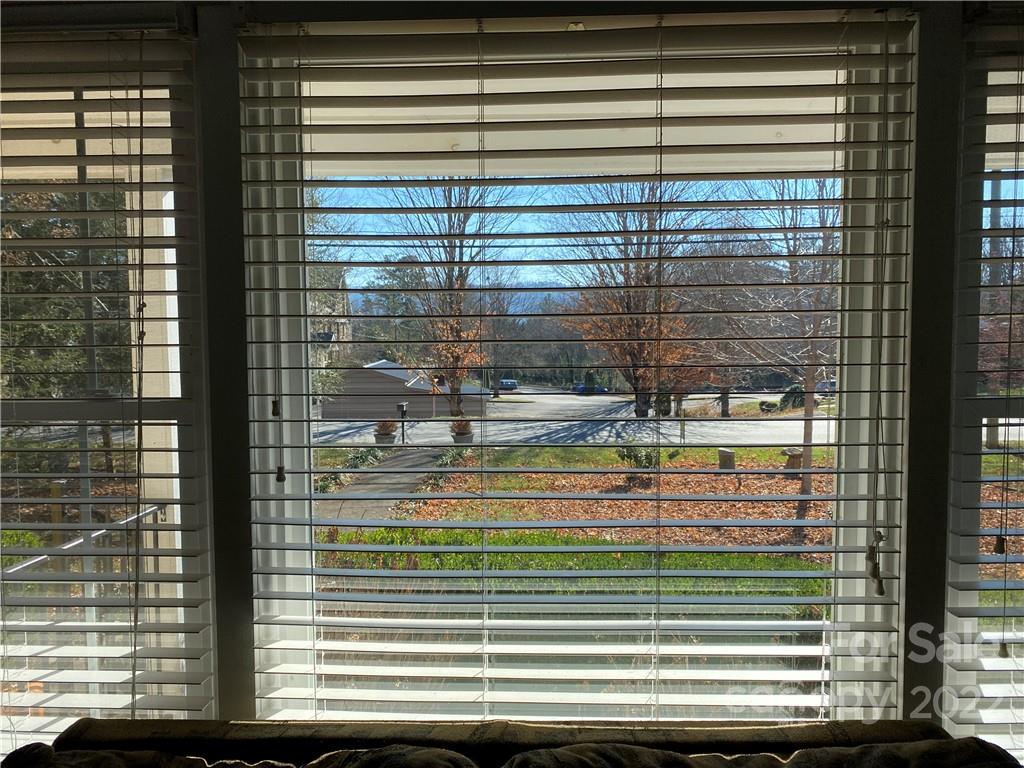 19 Church Street Weaverville NC 28787