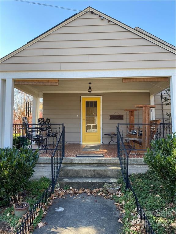 19 Church Street Weaverville NC 28787