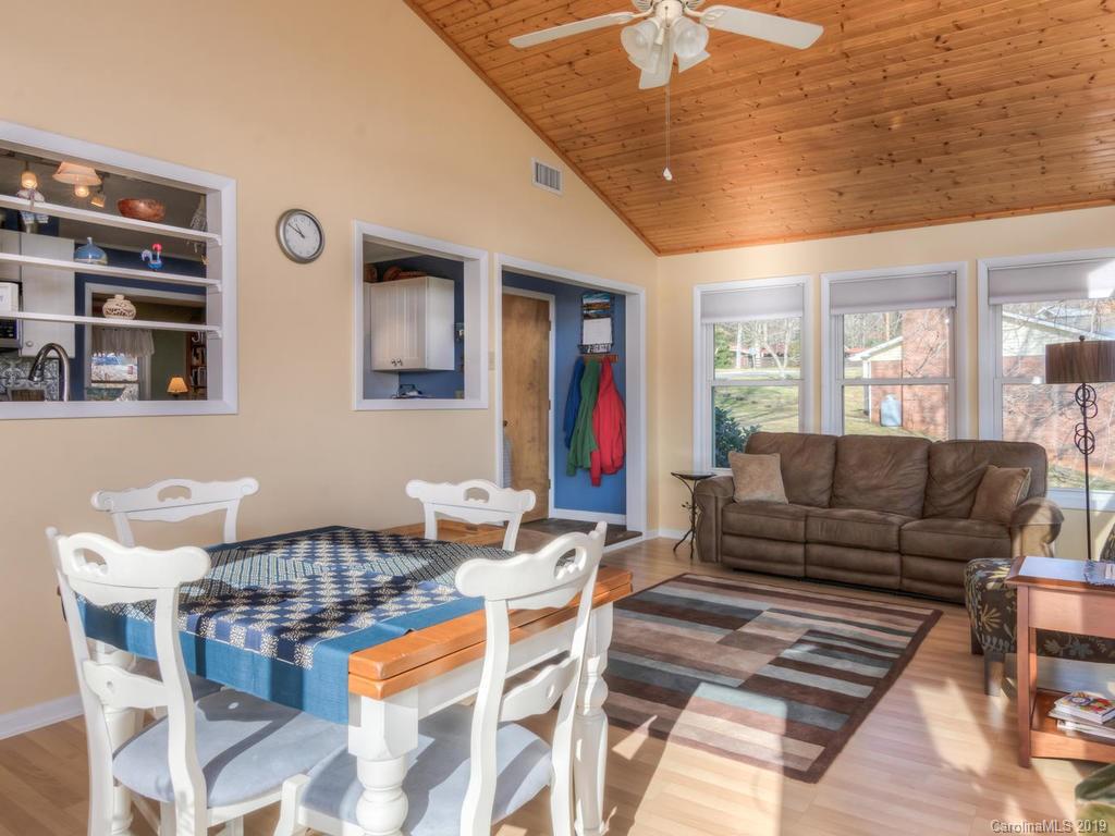 98 Highland Street Weaverville NC 28787