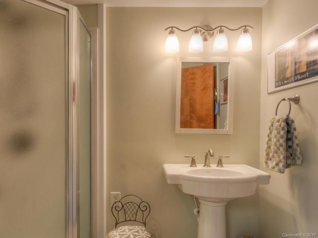 98 Highland Street Weaverville NC 28787