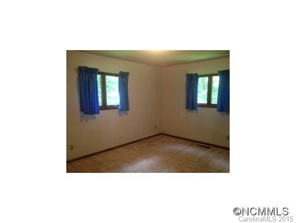 2090 New Stock Road Weaverville NC 28787