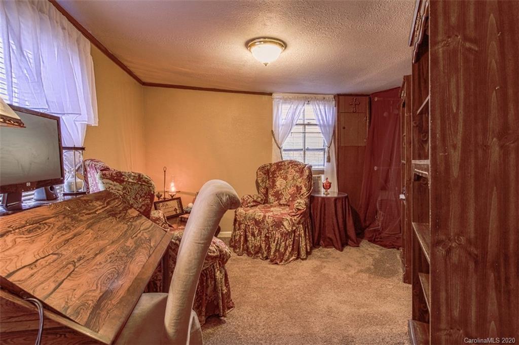 341 Moody Mountain Road Burnsville NC 28714