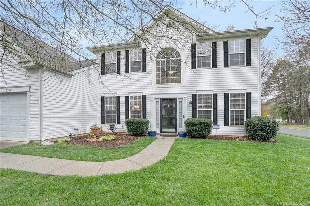 8902 Goldfields Drive Charlotte NC 28227