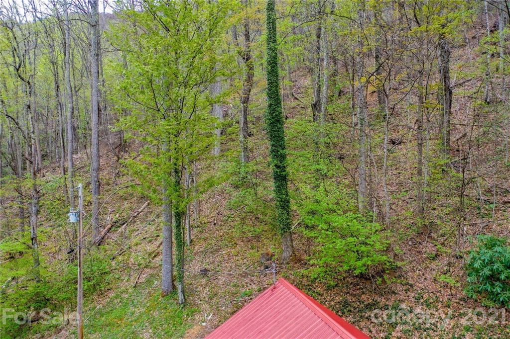 210 Bear Pen Road Burnsville NC 28714