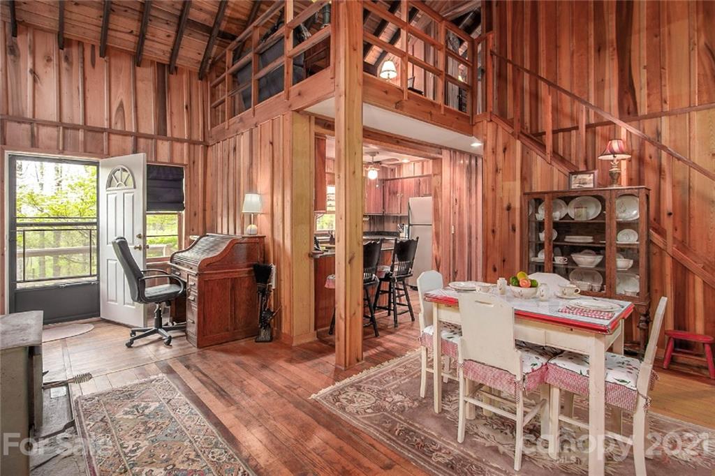 210 Bear Pen Road Burnsville NC 28714