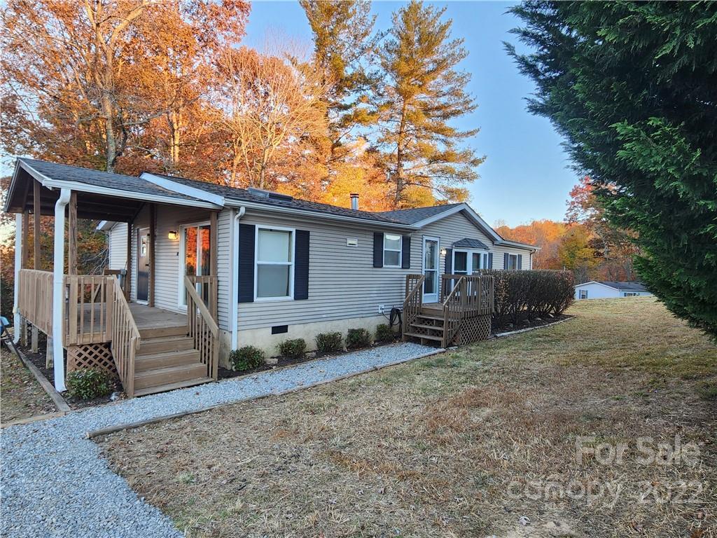202 Banyan Road Candler NC 28715