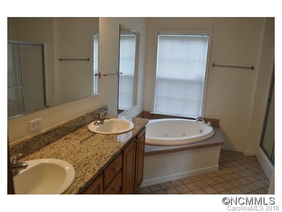 10 Knobby Lane Burnsville NC 28714