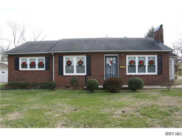 224 Hartness Road Statesville NC 28677
