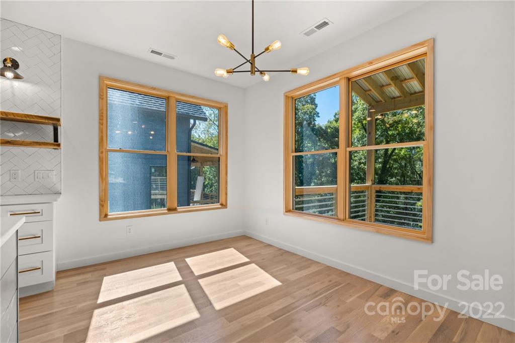157 Hudson Street Asheville NC 28806