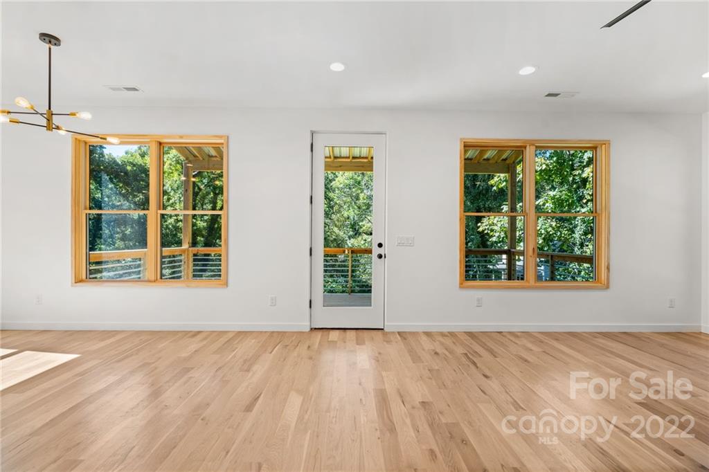 157 Hudson Street Asheville NC 28806