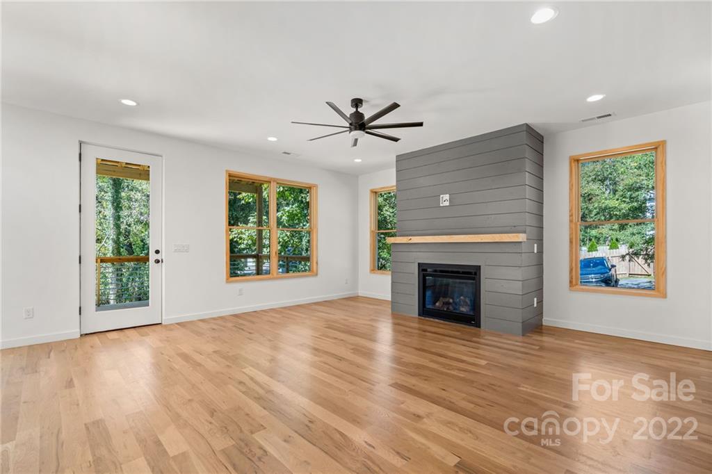 157 Hudson Street Asheville NC 28806