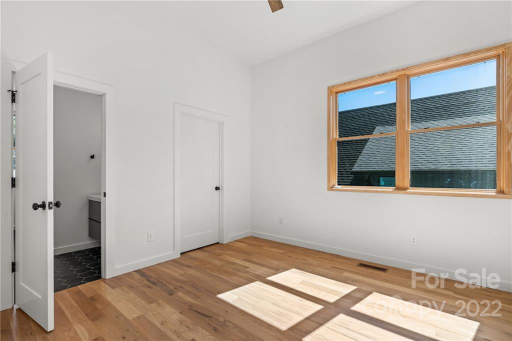 157 Hudson Street Asheville NC 28806