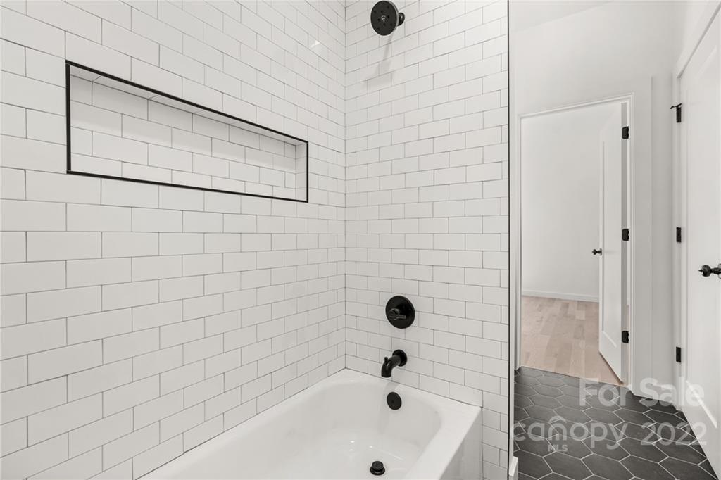 157 Hudson Street Asheville NC 28806