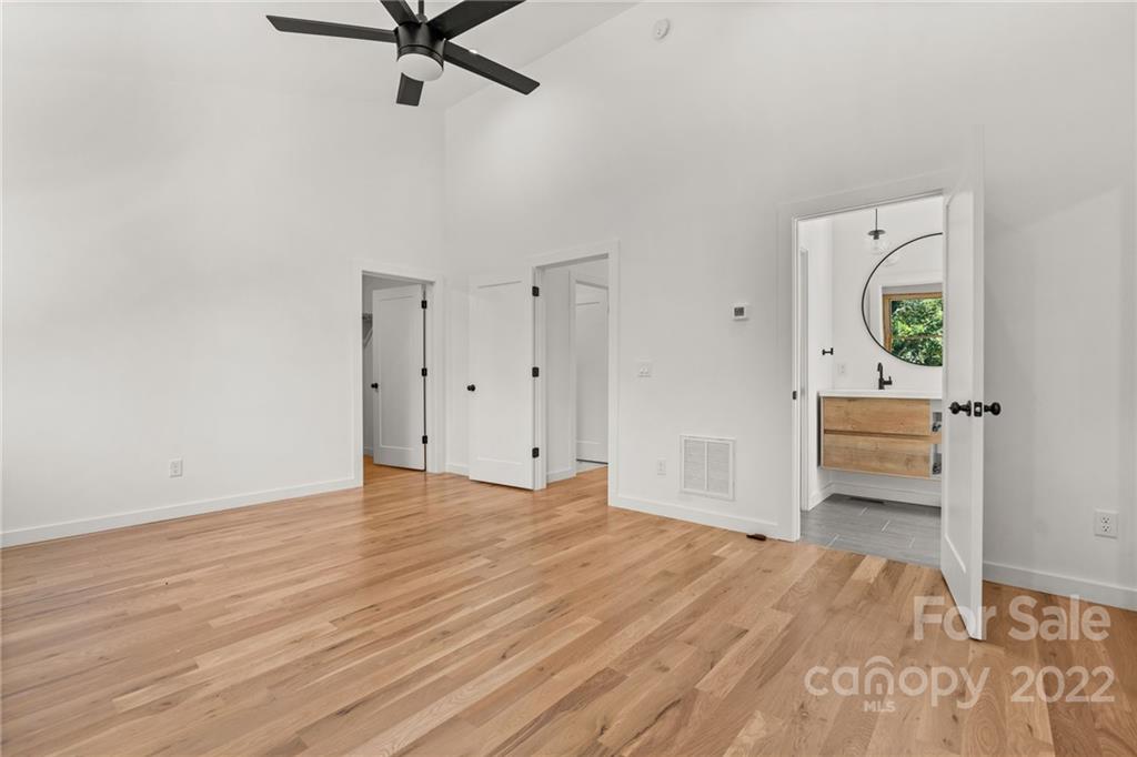 157 Hudson Street Asheville NC 28806