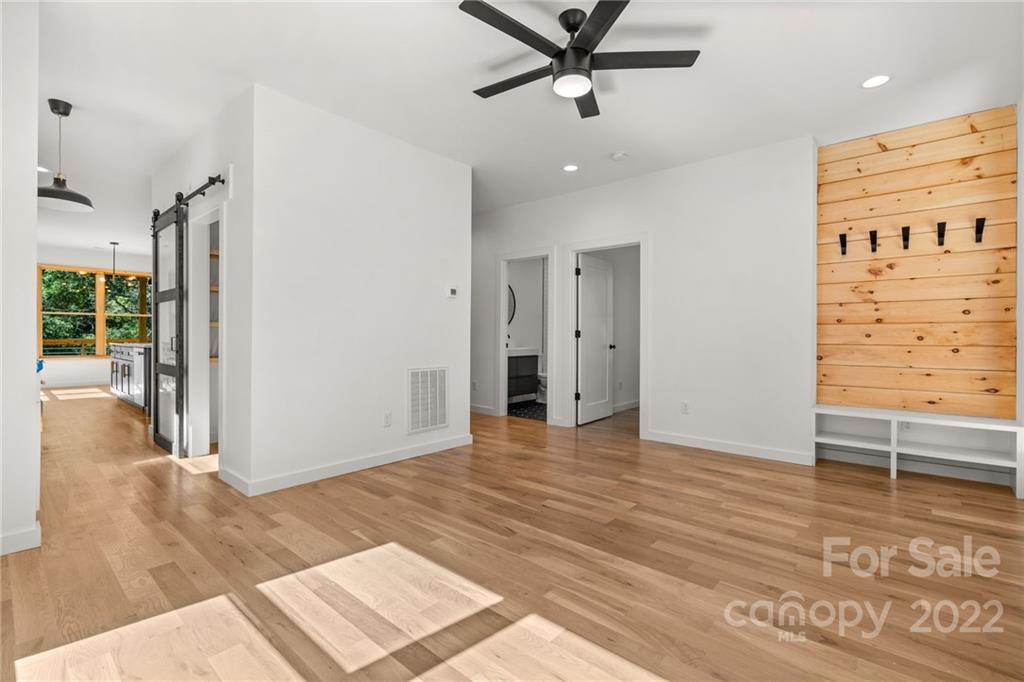 157 Hudson Street Asheville NC 28806