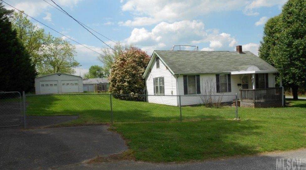 1045 4th Street NE Hickory NC 28601