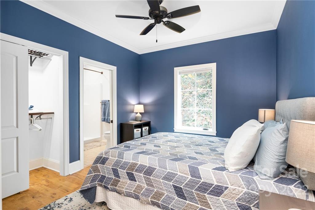 339 Cumberland Avenue Asheville NC 28801