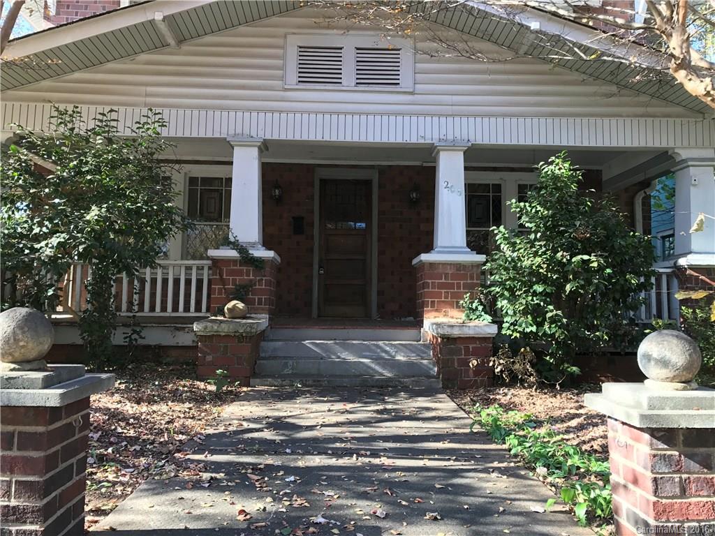 206 S Oak Street Statesville NC 28677