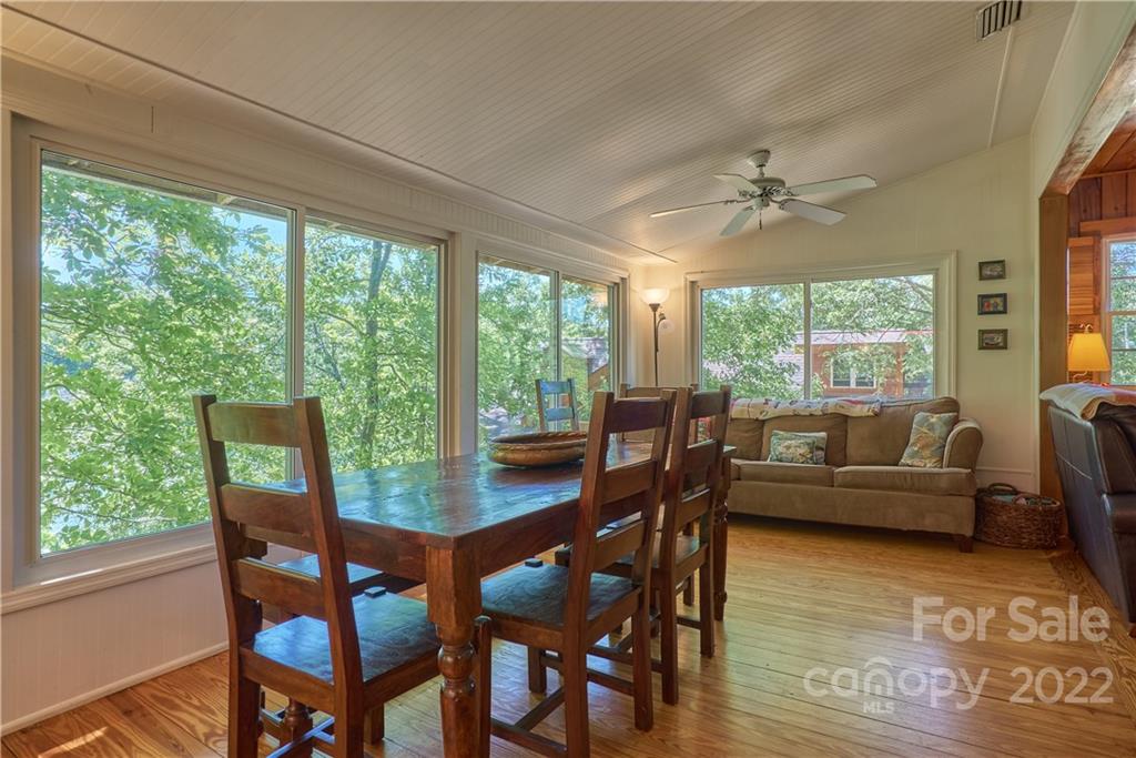 131 Neighborly Drive Lake Lure NC 28746