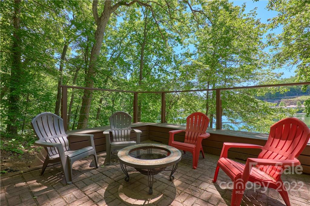 131 Neighborly Drive Lake Lure NC 28746