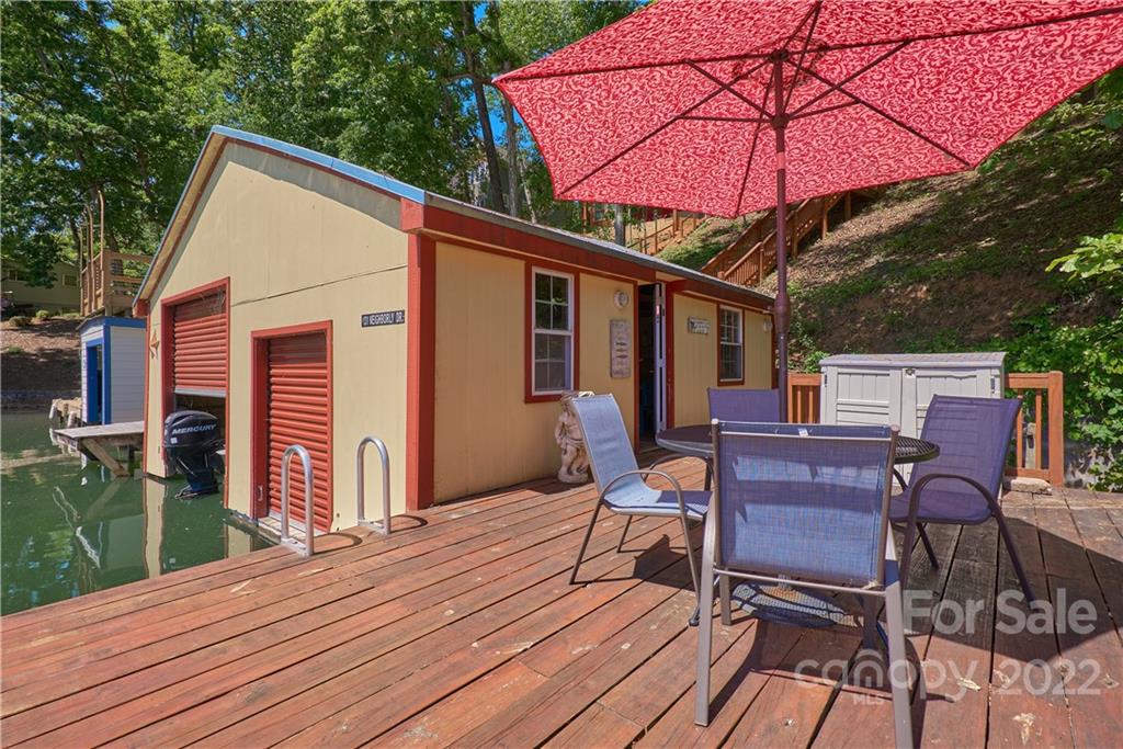 131 Neighborly Drive Lake Lure NC 28746
