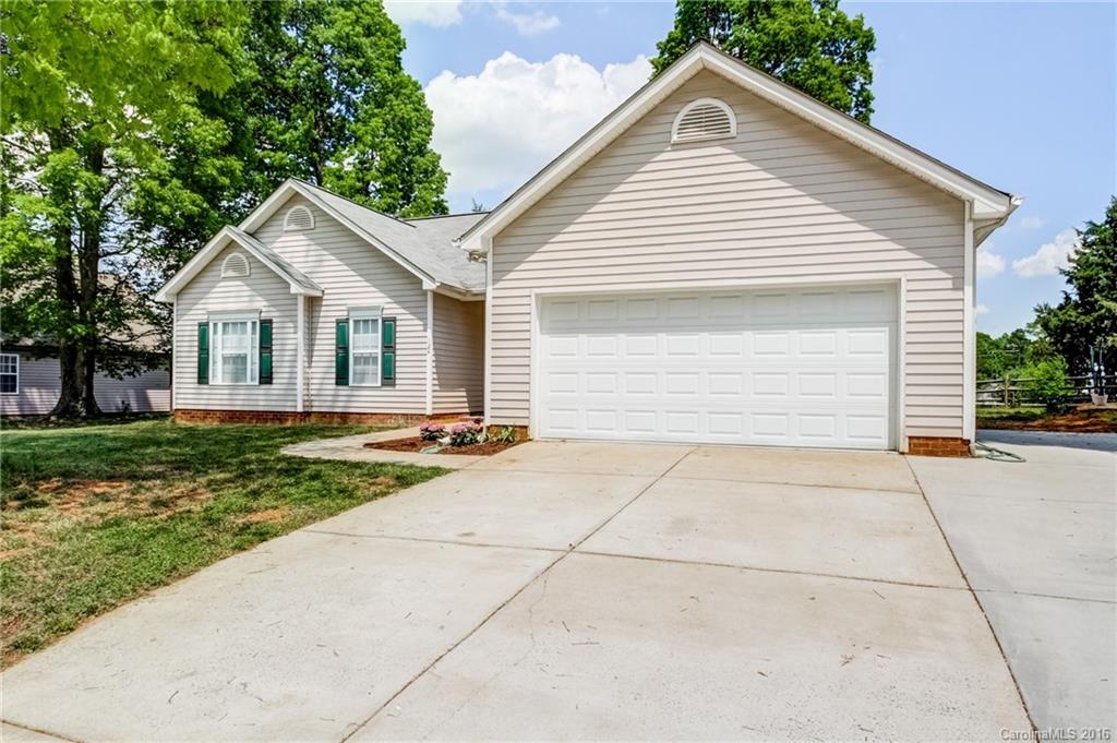 124 Rocky Point Court Mooresville NC 28115