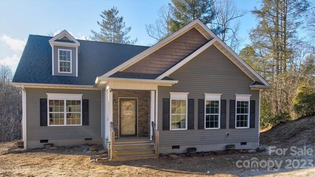 1731 Macedonia Road Saluda NC 28773