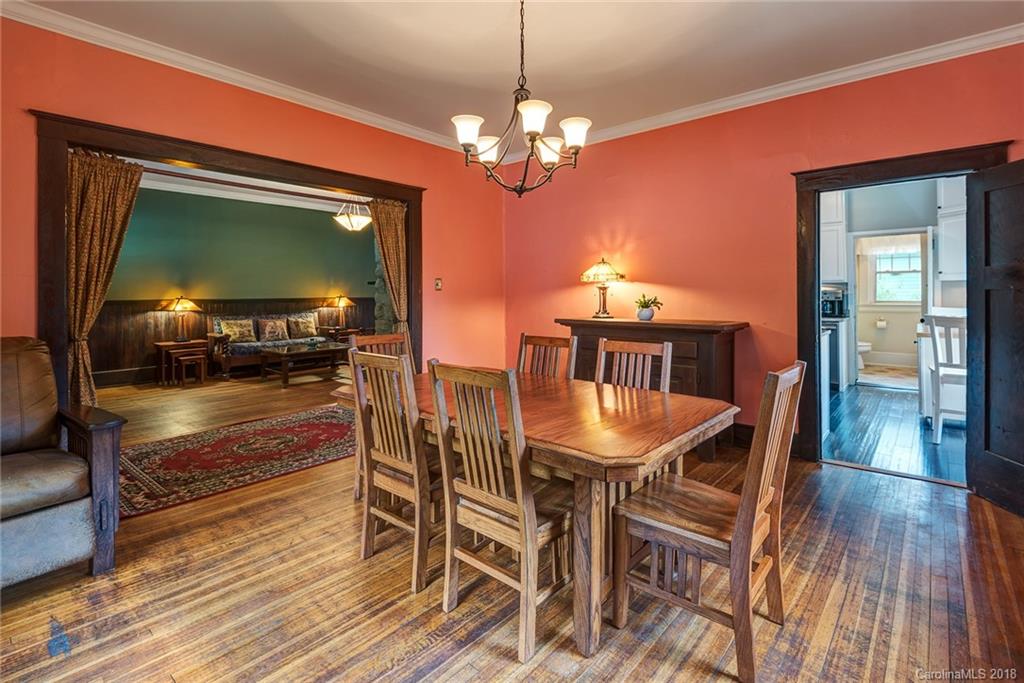 34 Edgehill Avenue Asheville NC 28801