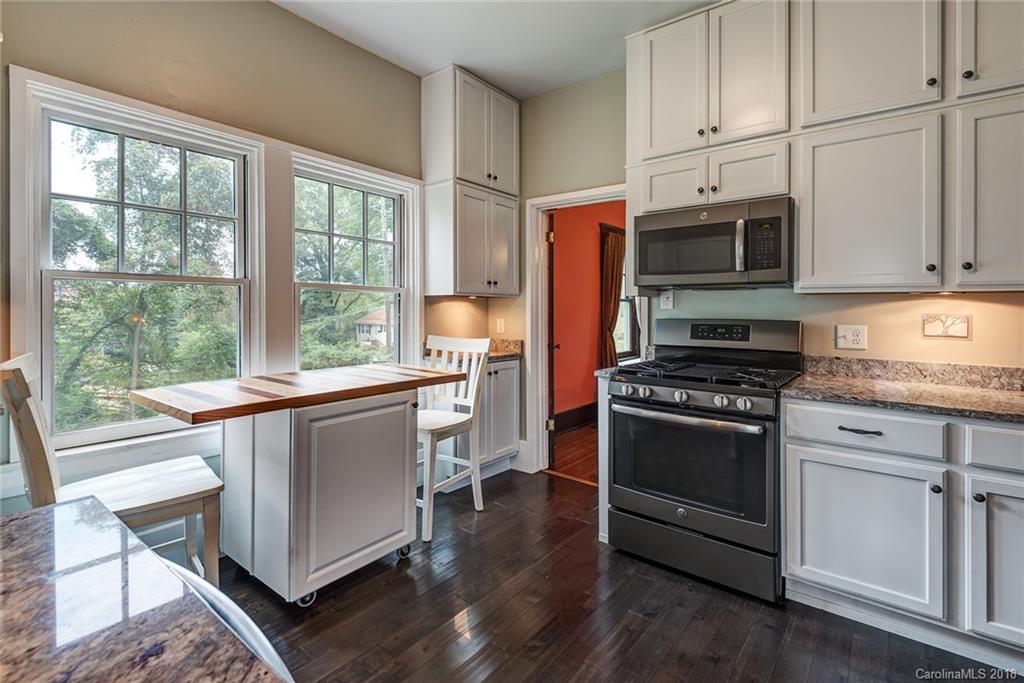 34 Edgehill Avenue Asheville NC 28801