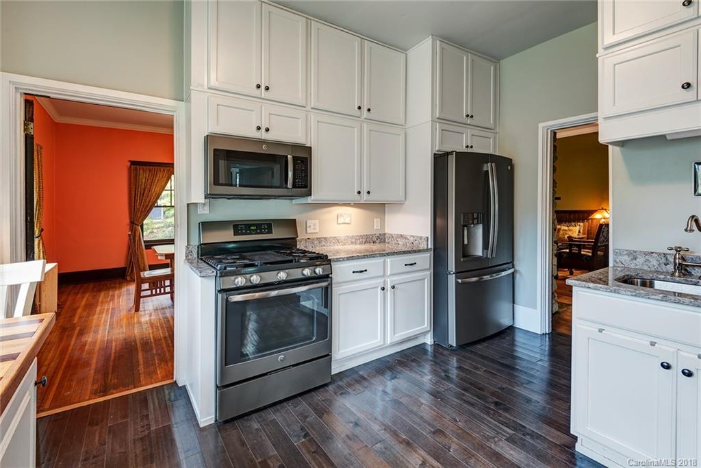 34 Edgehill Avenue Asheville NC 28801