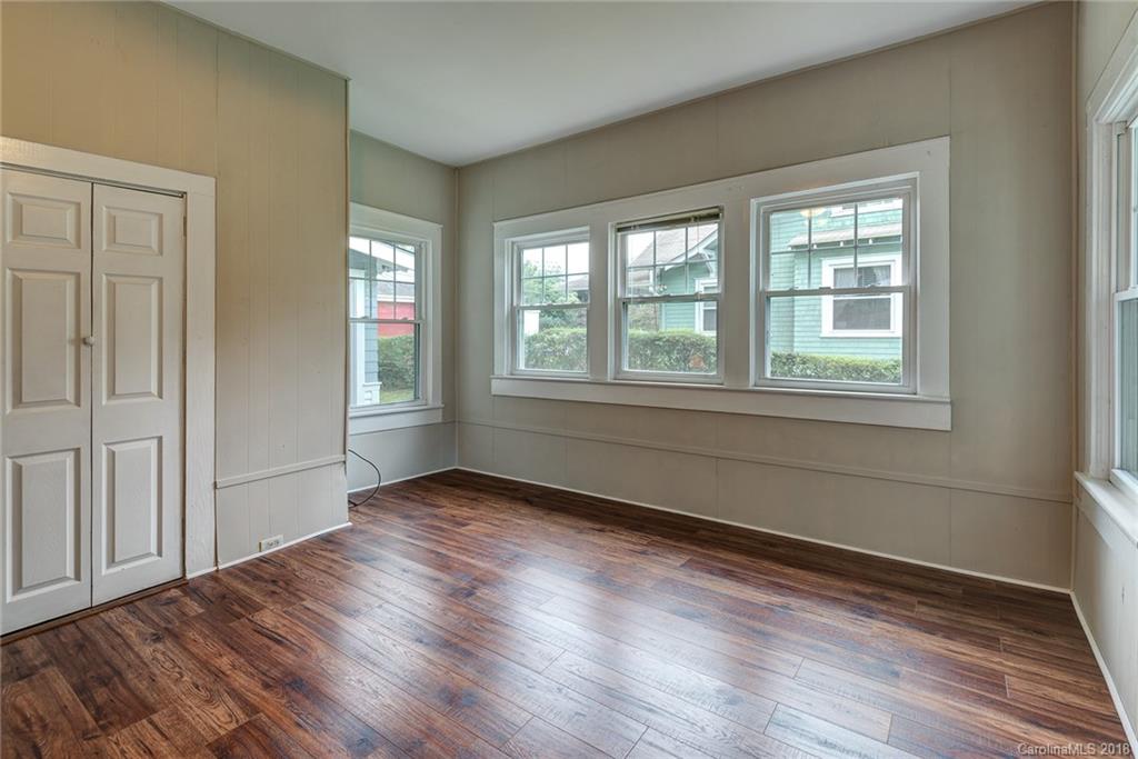 34 Edgehill Avenue Asheville NC 28801