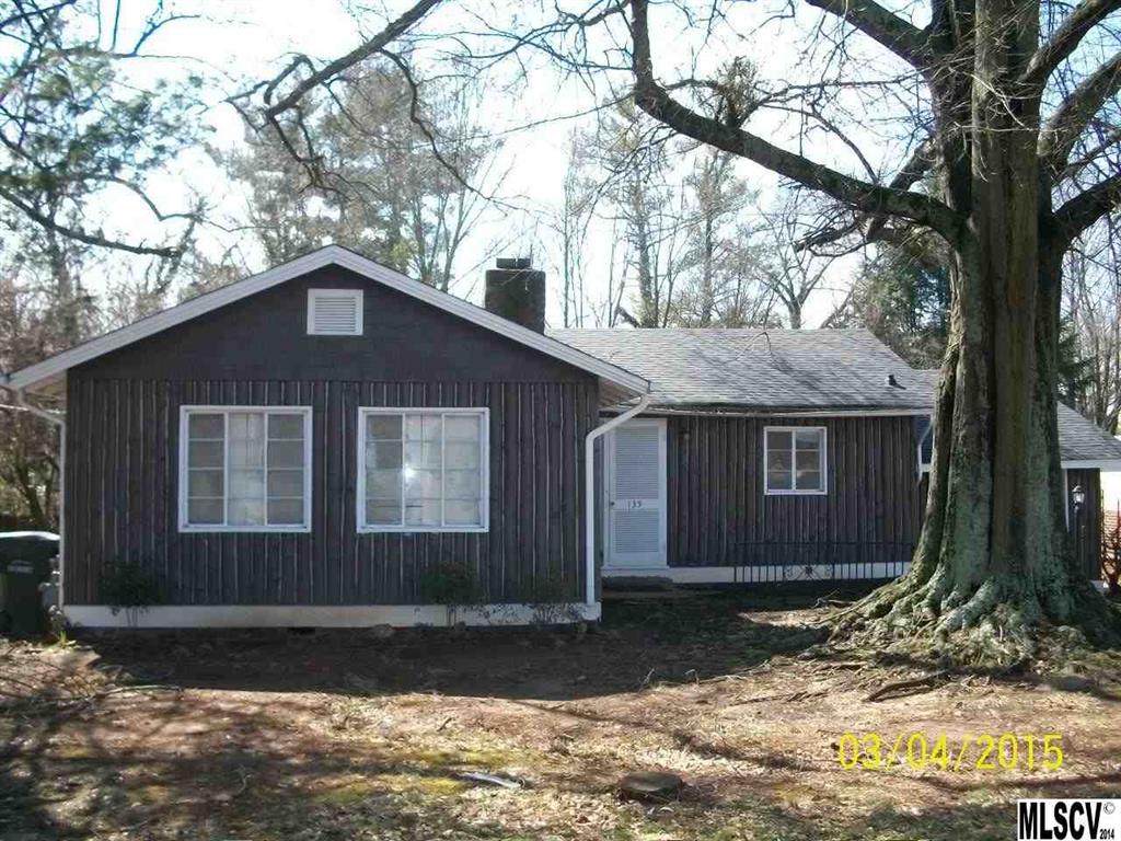135 16th Avenue NW Hickory NC 28601