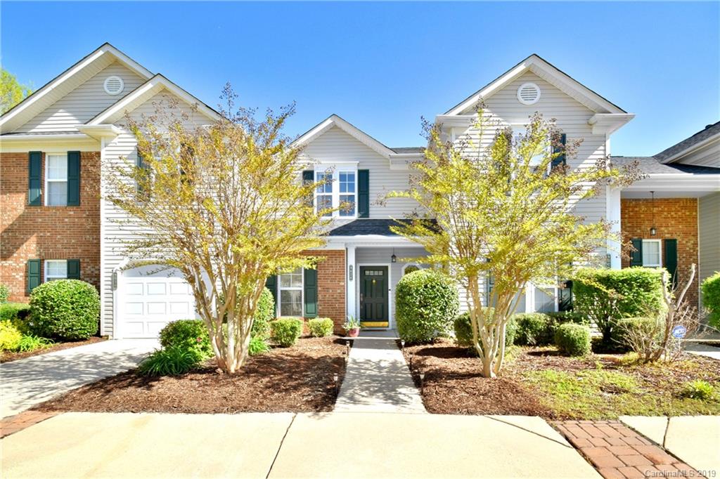 9026 Cinnabay Drive Charlotte NC 28216