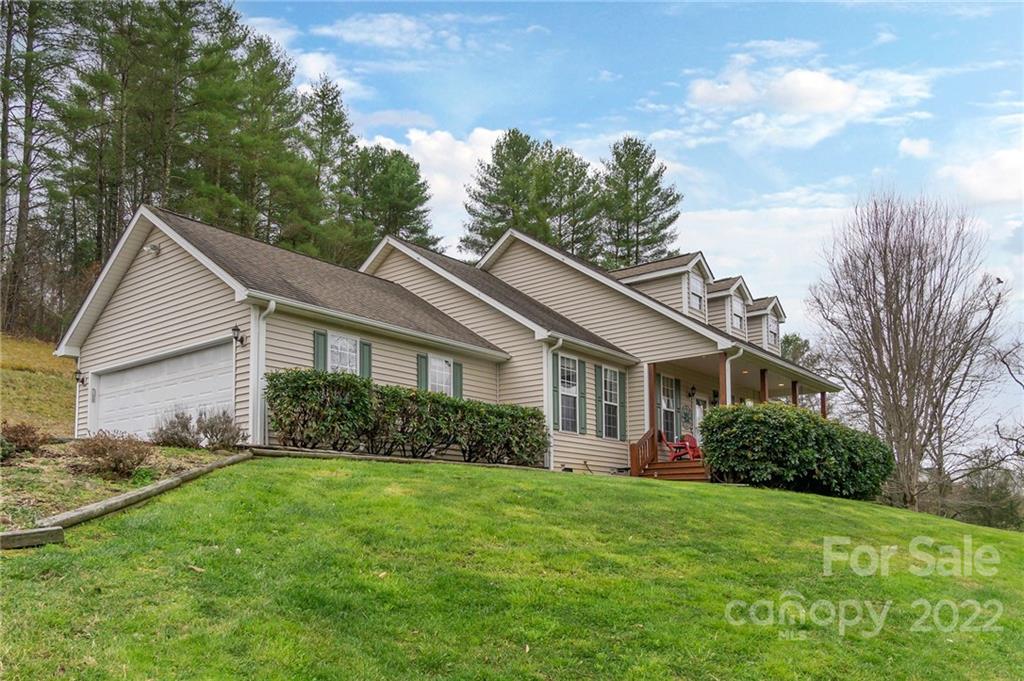 632 Brook Knoll Circle Weaverville NC 28787