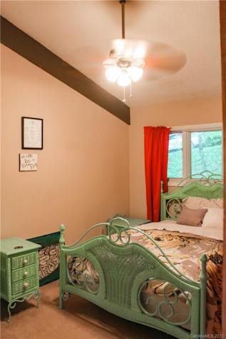 138 Lakeview Road Spruce Pine NC 28777