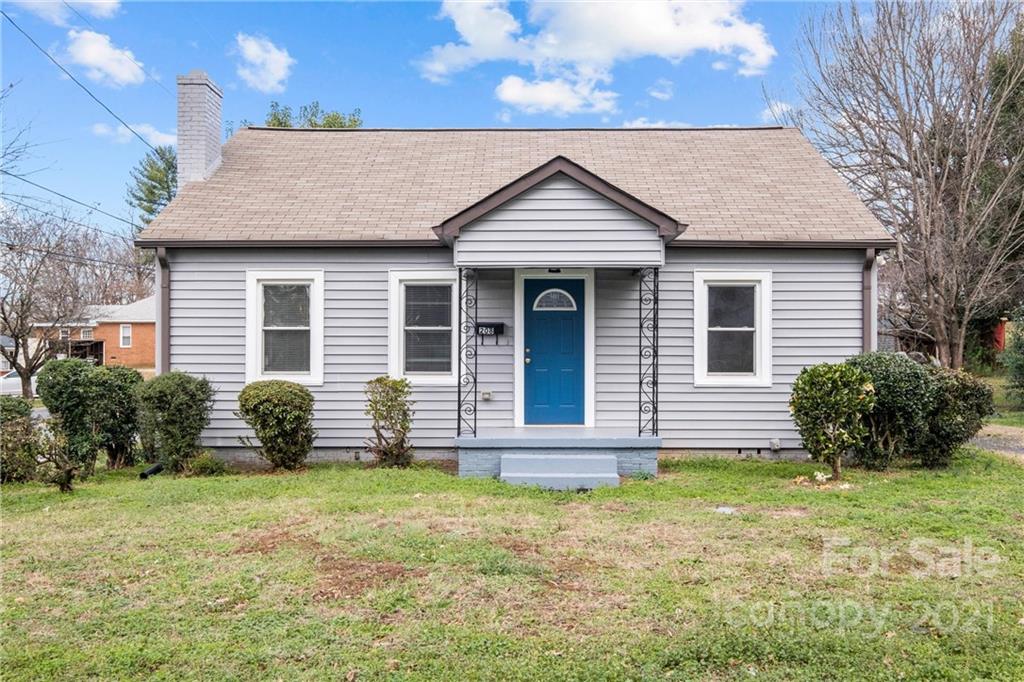 208 Brookwood Avenue NW Concord NC 28025
