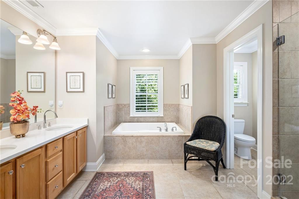 1068 Columbine Road Asheville NC 28803