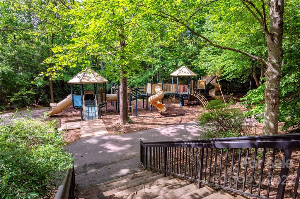 1068 Columbine Road Asheville NC 28803