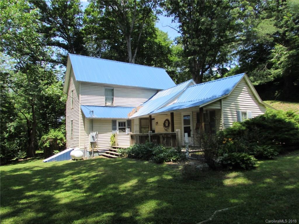 320 Deneen Road Burnsville NC 28714