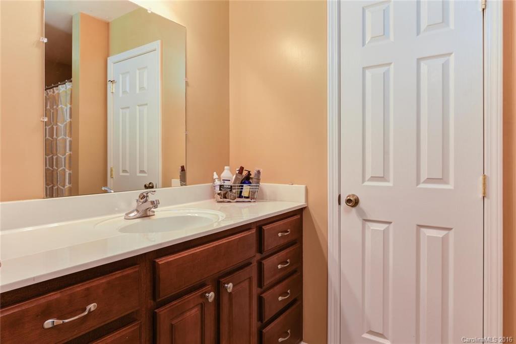 25 Puckett Road Asheville NC 28806