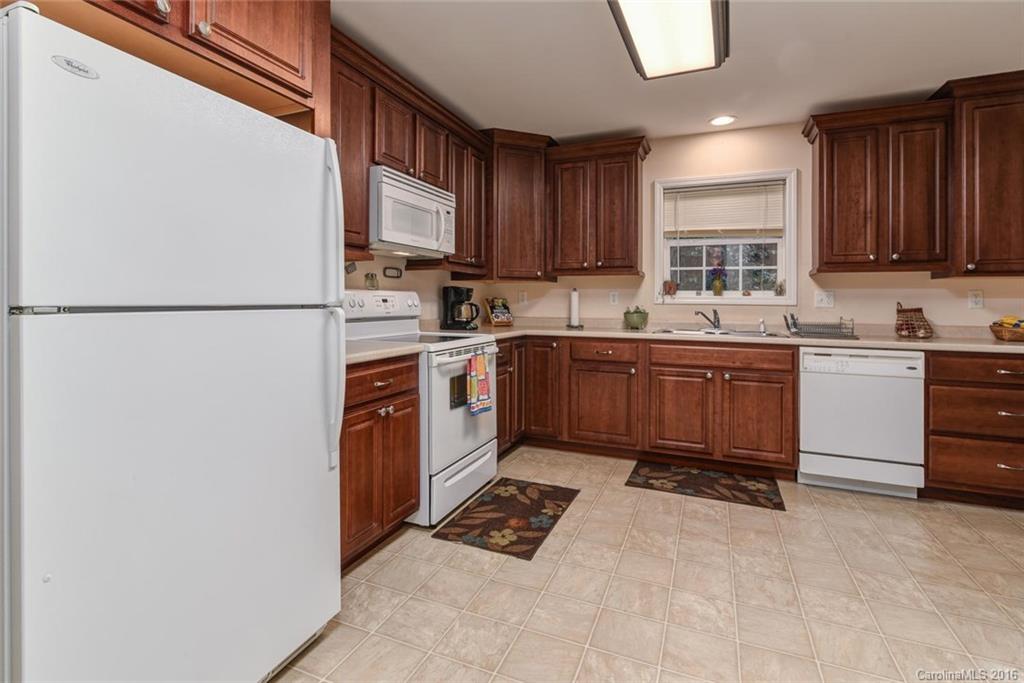 25 Puckett Road Asheville NC 28806