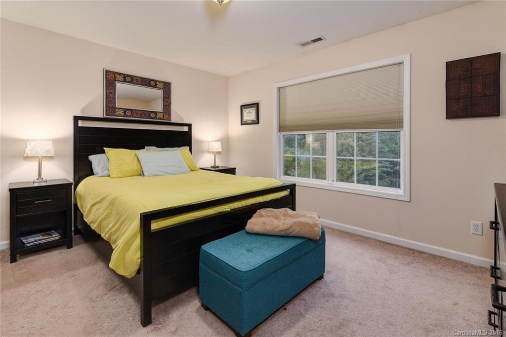 25 Puckett Road Asheville NC 28806