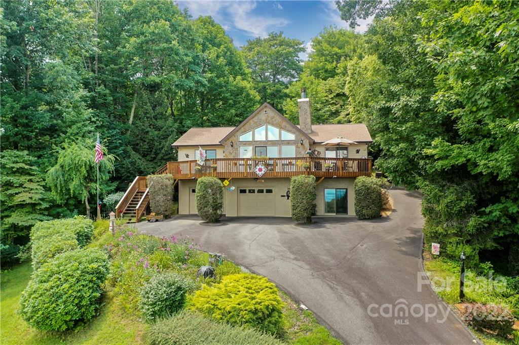 125 Rountoit Road Waynesville NC 28786