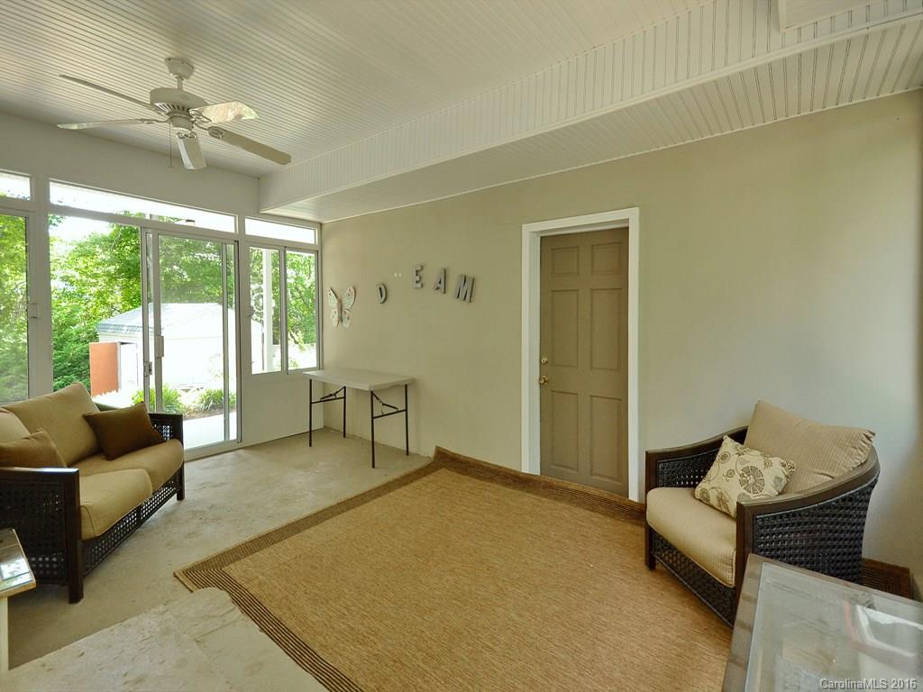 302 White Pine Drive Asheville NC 28805