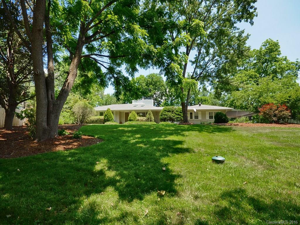 302 White Pine Drive Asheville NC 28805