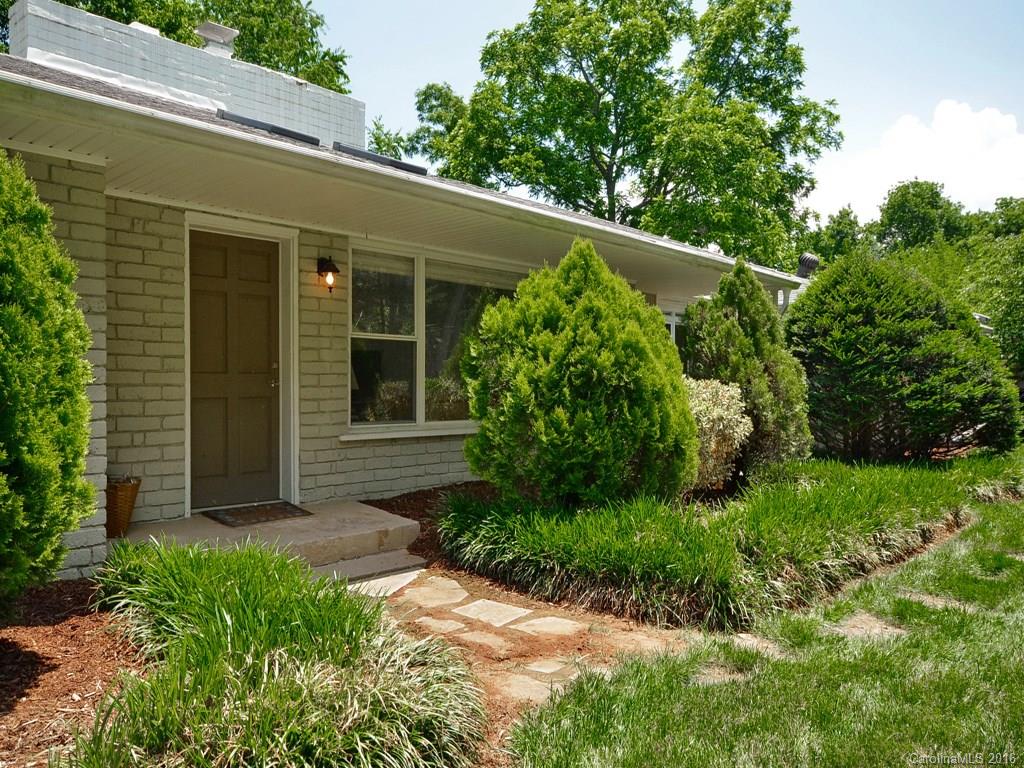 302 White Pine Drive Asheville NC 28805